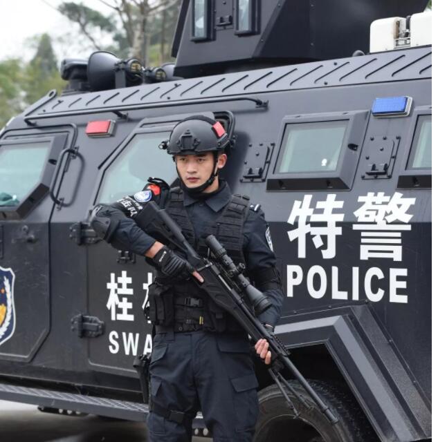 因爱生恨？越南先生踢爆韩国先生和泰国先生搞上了？ - 51虹马