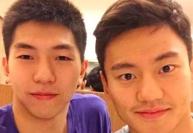 曾与宁泽涛同住的公狗腰男，紧身泳裤亮点十足 - 51虹马