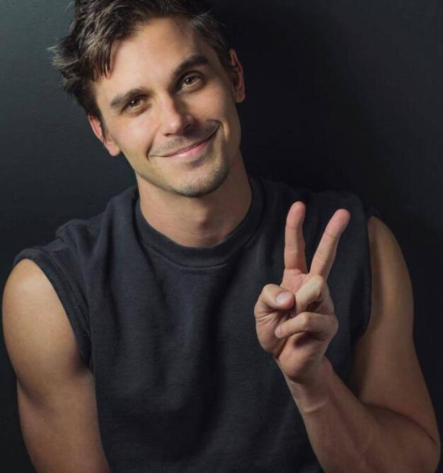 今日同志资讯汇总：同性伴侣指责航空公司歧视等 - 51虹马