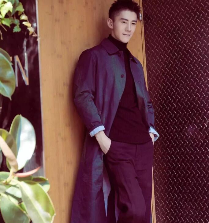 被知名整容专家大赞为“中国最完美五官”的小哥 - 51虹马