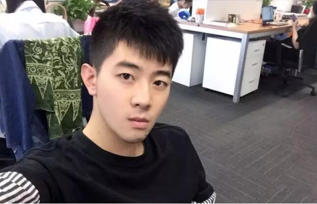 硬盘小王子沿海竟和毛小星一起拍视频!嗅到了奸情的味道..... - 51虹马 硬盘小王子沿海竟和毛小星一起拍视频!嗅到了奸情的味道..... - 51虹马