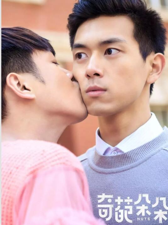 李现同性绯闻史起底，不惧潜规则掌掴高层来洗白？ - 51虹马