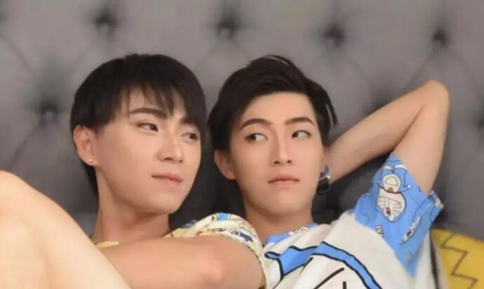 又一部漫改国产泡面剧 高甜来袭 额 图片P的有点过。。。 - 51虹马