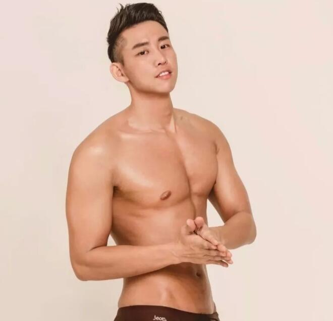 “宁泽涛”兼职泳池模特性感到炸裂!盯档猫都说他实力不俗!! - 51虹马 “宁泽涛”兼职泳池模特性感到炸裂!盯档猫都说他实力不俗!! - 51虹马