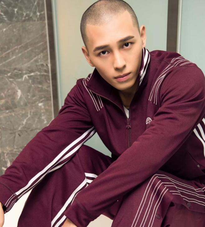 帅哥∣《延禧攻略》中的帅气王爷，可是一个有健硕肌肉的运动Boy！－－洪尧 - 51虹马