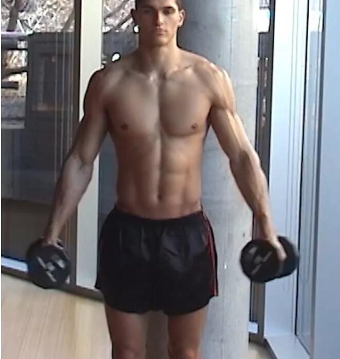 美国最火的两位新生代男模化身八十年代健身男孩！想跟他们做运动！ - 51虹马