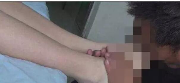 舔足、脱衣、猥亵器官，花千元就可以和男孩儿发生关系.. - 51虹马