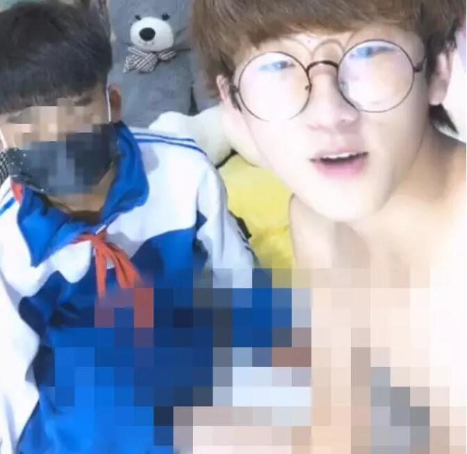 舔足、脱衣、猥亵器官，花千元就可以和男孩儿发生关系.. - 51虹马