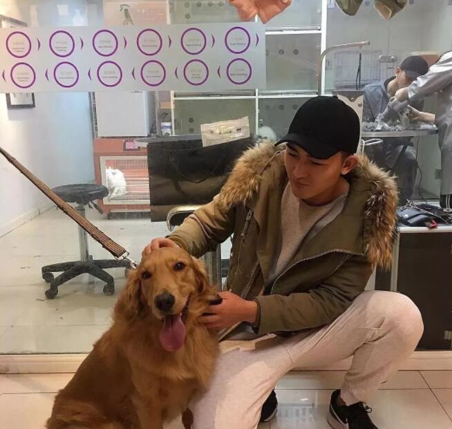 看点∣高颜值鲜肉男模筋肉爆棚，涩影师最宠爱的肌肉身材！ - 51虹马