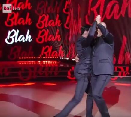 意版《舞动奇迹》首对男男搭档挺进决赛-51虹马