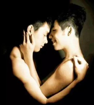 基佬性幻想 - 51虹马