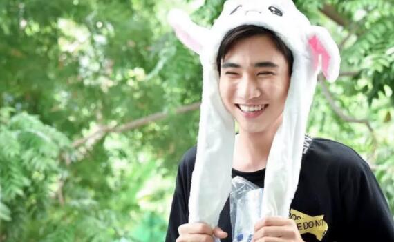 错过了大多数的17岁，请不要错过他的17岁 - 51虹马