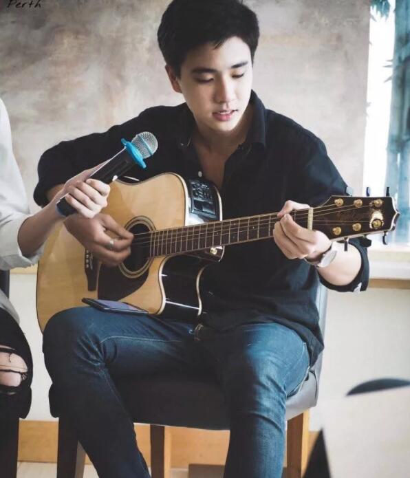 错过了大多数的17岁，请不要错过他的17岁 - 51虹马