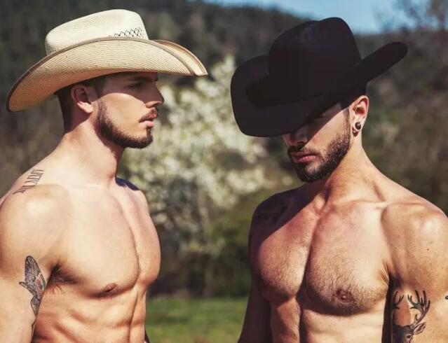 IG猛男情侣档双双硬撩，洋肠让你下体大海啸~ - 51虹马