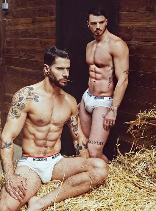 IG猛男情侣档双双硬撩，洋肠让你下体大海啸~ - 51虹马