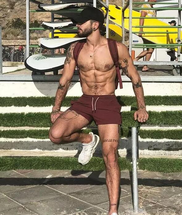 IG猛男情侣档双双硬撩，洋肠让你下体大海啸~ - 51虹马