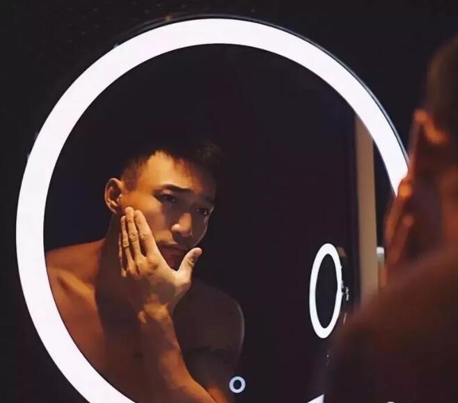 北京当红gogoboy，果然大啊！不对，果然帅啊 - 51虹马