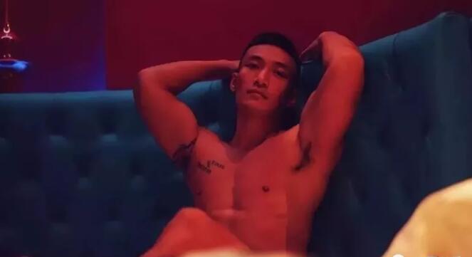 北京当红gogoboy，果然大啊！不对，果然帅啊 - 51虹马