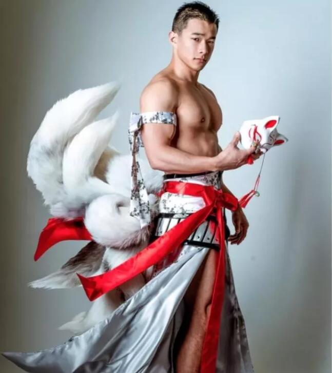 日本网红gogoboy疑似退役？还记得在中国酒吧被扒么？ - 51虹马