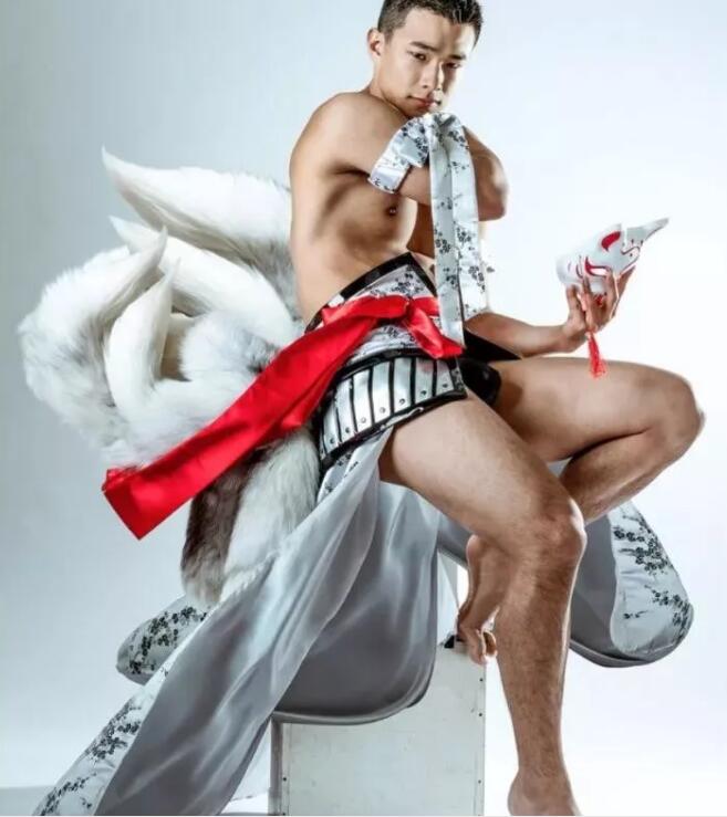 日本网红gogoboy疑似退役？还记得在中国酒吧被扒么？ - 51虹马