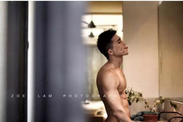 小狼狗全见写真泄出，名媛们的写真都是大写的性感！ - 51虹马