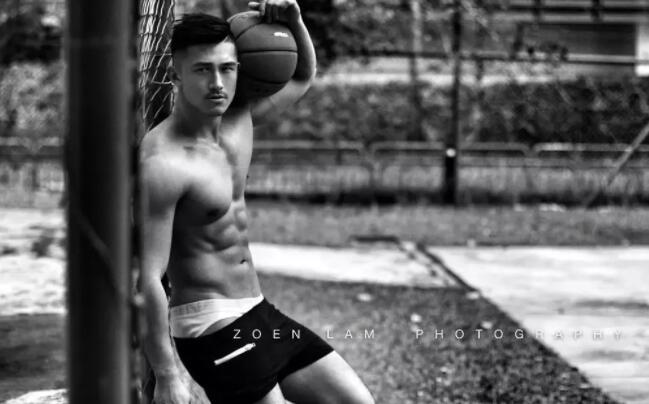 小狼狗全见写真泄出，名媛们的写真都是大写的性感！ - 51虹马