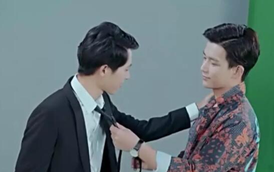 偶像歌手 X 富二代 是兄弟情还是爱情？ - 51虹马