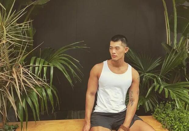 和樊大姐同框气势完全不输，寸头胡渣配大包分分钟帅到发大水！ - 51虹马