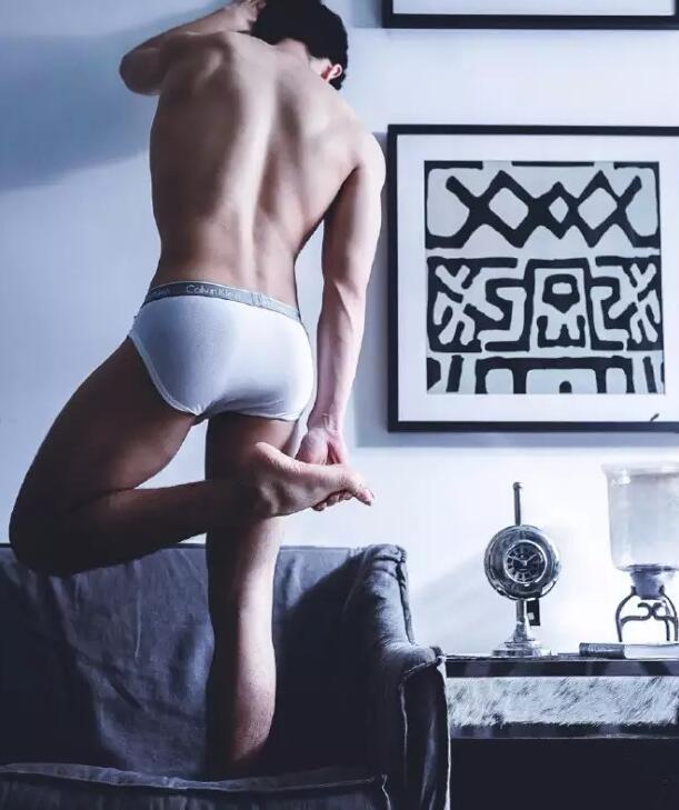 名媛的私照 帅的让人无法呼吸 - 51虹马