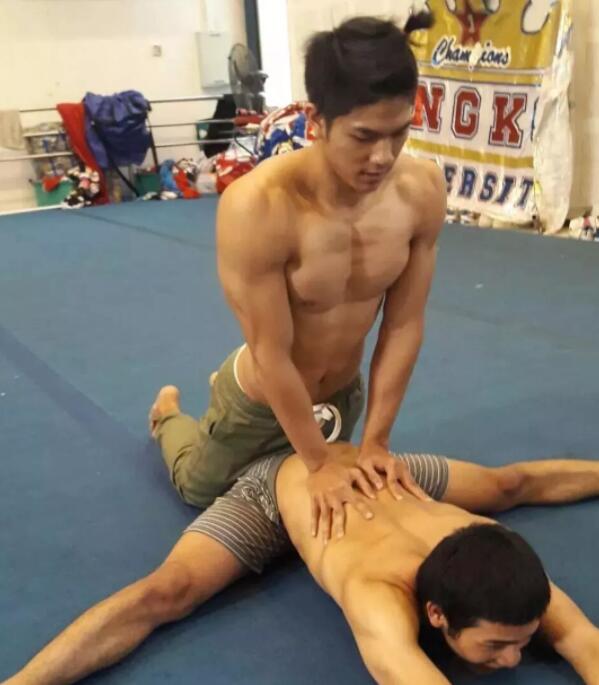 极品公狗腰侧颜小哥被扒,竟然演过基片?!杀伤力超强画面没眼看惹!! - 51虹马 极品公狗腰侧颜小哥被扒,竟然演过基片?!杀伤力超强画面没眼看惹!! - 51虹马