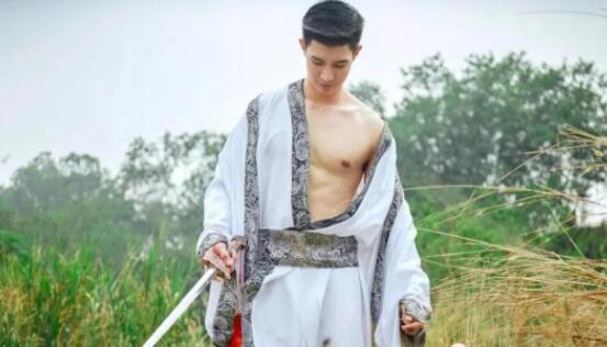 守了25年的处男身，今晚我要亲自献给小狼哥哥 - 51虹马