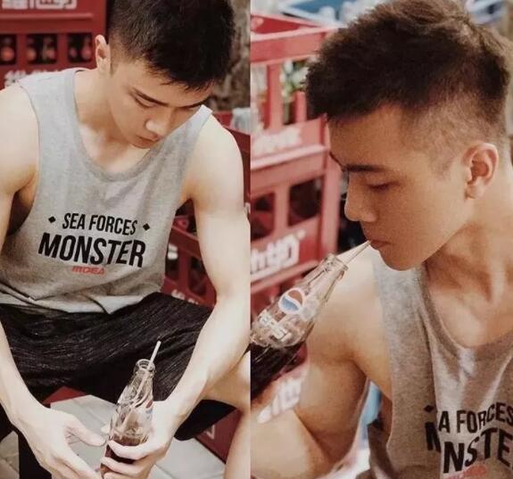 天然呆小狼狗上线！一身腱子肉凶猛又惹人爱 - 51虹马