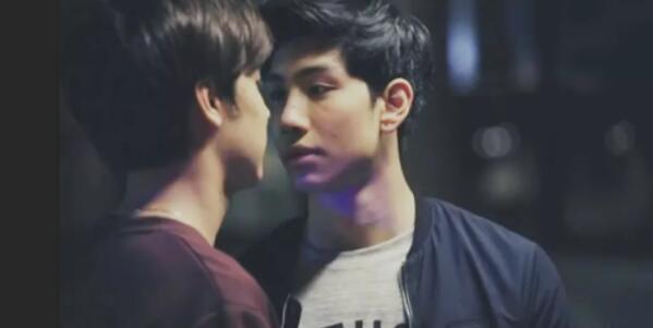 帅哥X校草 开车继续撩 - 51虹马