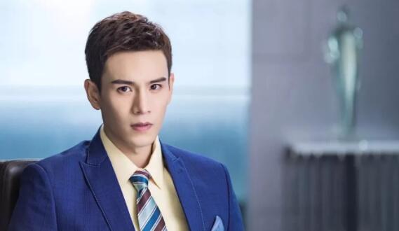 帅哥∣《如懿传》凌云彻高颜值大腿长,曾撞脸彭于晏,拒演《上瘾》!--经超 - 51虹马 帅哥∣《如懿传》凌云彻高颜值大腿长,曾撞脸彭于晏,拒演《上瘾》!--经超 - 51虹马