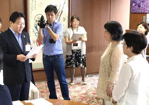 【国际同志新闻】我留长发就被骂gay 足球界太歧视同性恋等 - 51虹马