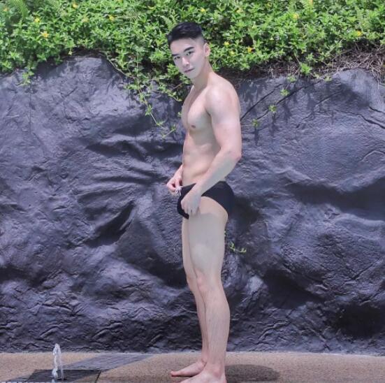 梁先生资料照片都在这儿，前凸后翘太Sexy！ - 51虹马