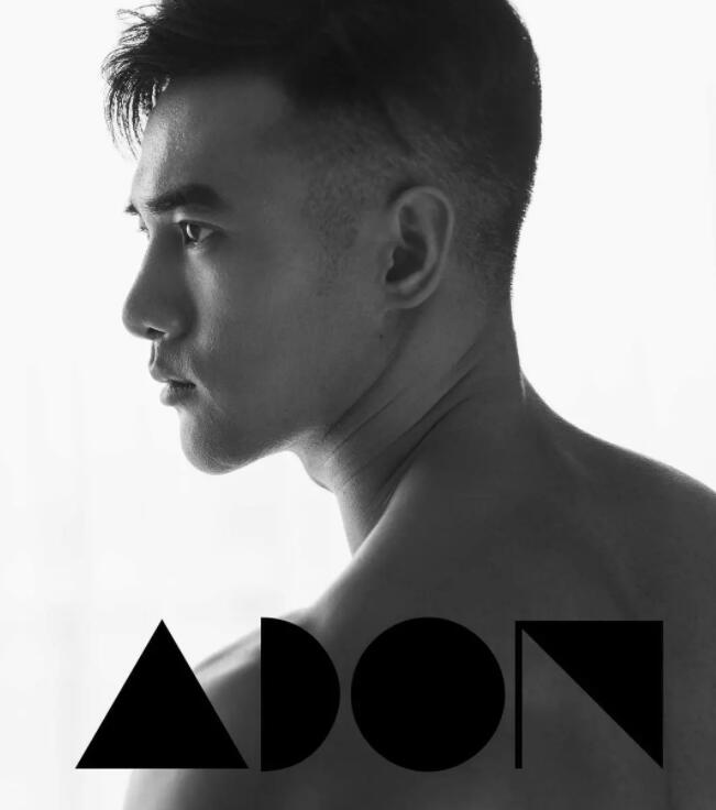 肌肉男模被21岁男孩玩弄鼓掌之间？ - 51虹马