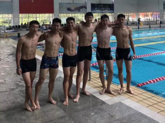 沈阳体院直男小狼狗，弟弟味道有点大~ - 51虹马