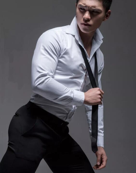 北体大筋肉小狼狗,摄影师写真男主,来感受一下他的实力! - 51虹马 北体大筋肉小狼狗,摄影师写真男主,来感受一下他的实力! - 51虹马