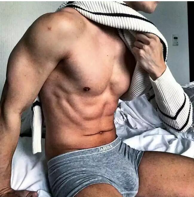 成都小受背地约P偷人,还一边跟老攻通话? - 51虹马 成都小受背地约P偷人,还一边跟老攻通话? - 51虹马