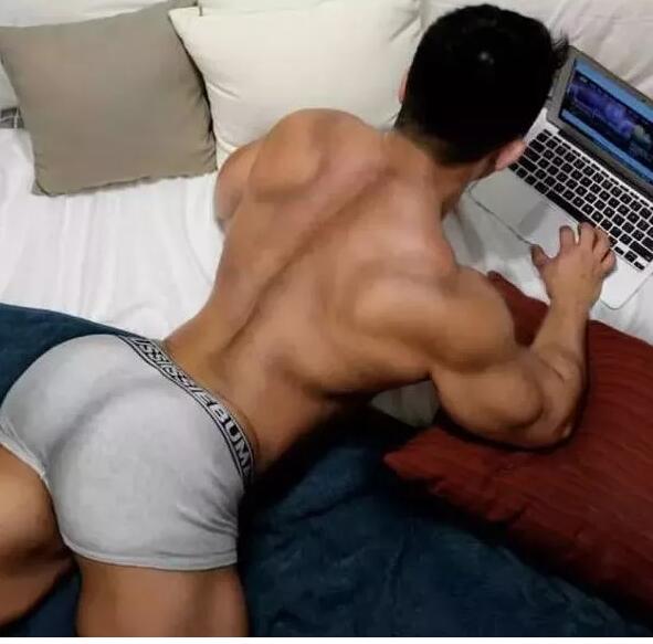 这种翘臀让你基动了吗？ - 51虹马