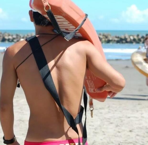 为了赚钱，我假装自己是Gay！ - 51虹马