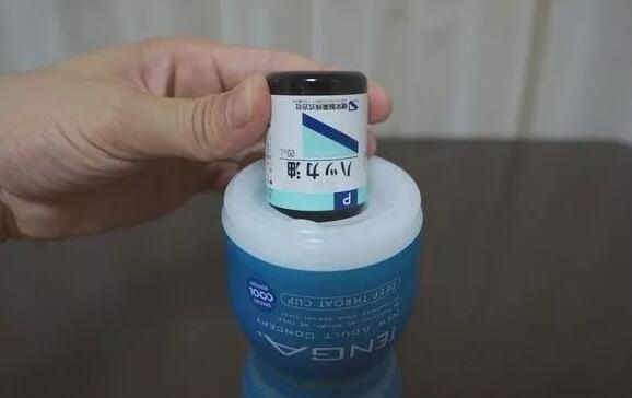 飞机杯里倒风油精，这酸爽才正宗... - 51虹马