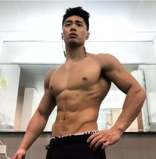香港筋肉猛男自称“0”，疑因“鲜肉”遭禁赛？ - 51虹马