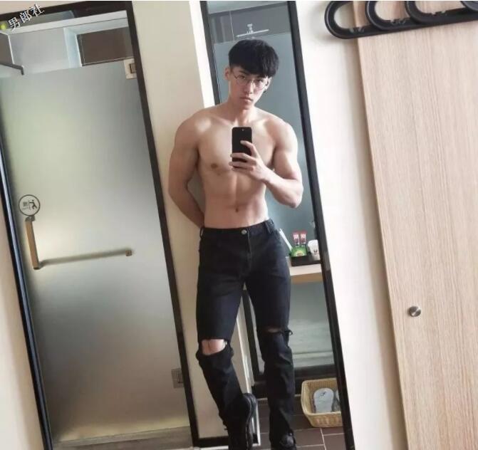 95后185打庄机，长腿大胸肌实力运动Boy，筋肉公狗腰超大！ - 51虹马