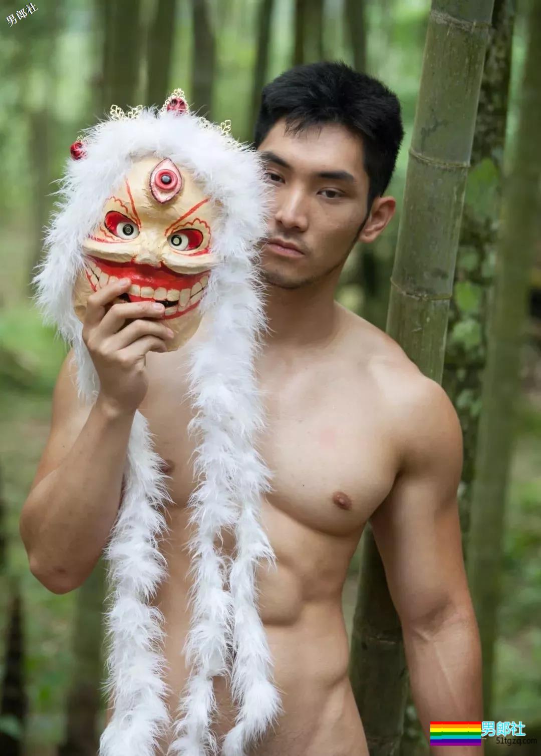 GV明星包晗参演的同志片『三十儿立』，终于可以看啦。 - 51虹马