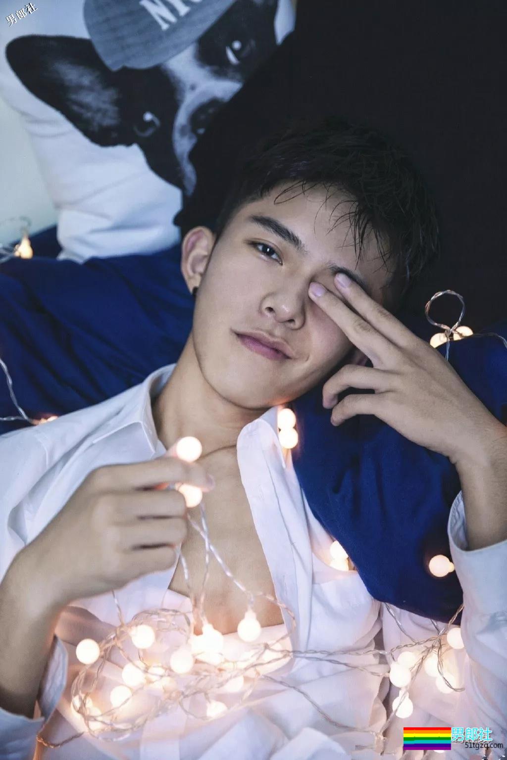 帅哥∣帅气可爱又会撩的小奶狗，又一个小哥哥藏不住了！－－乔佳乐 - 51虹马