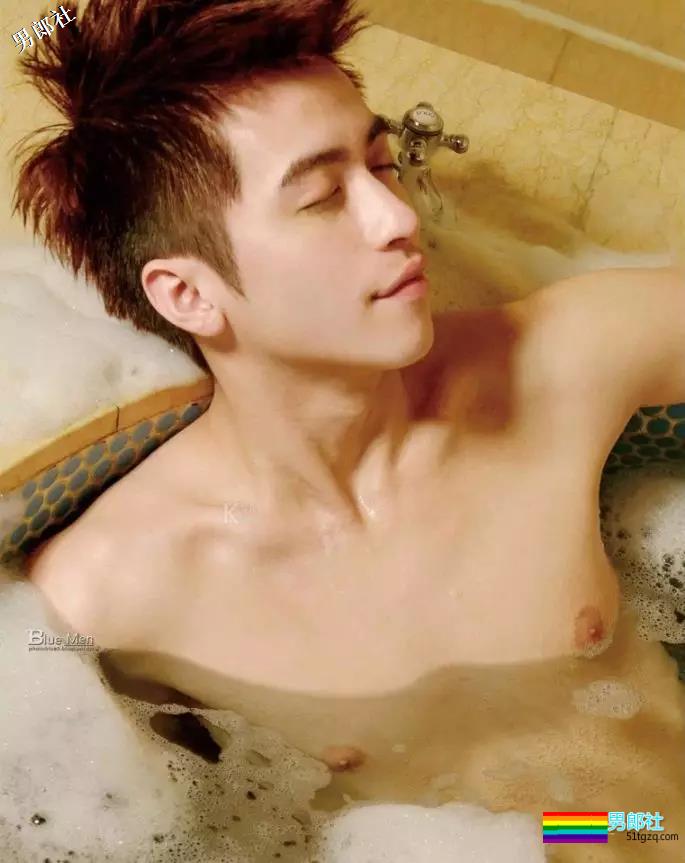 男模为了红，曾下海拍片被疯传-51虹马