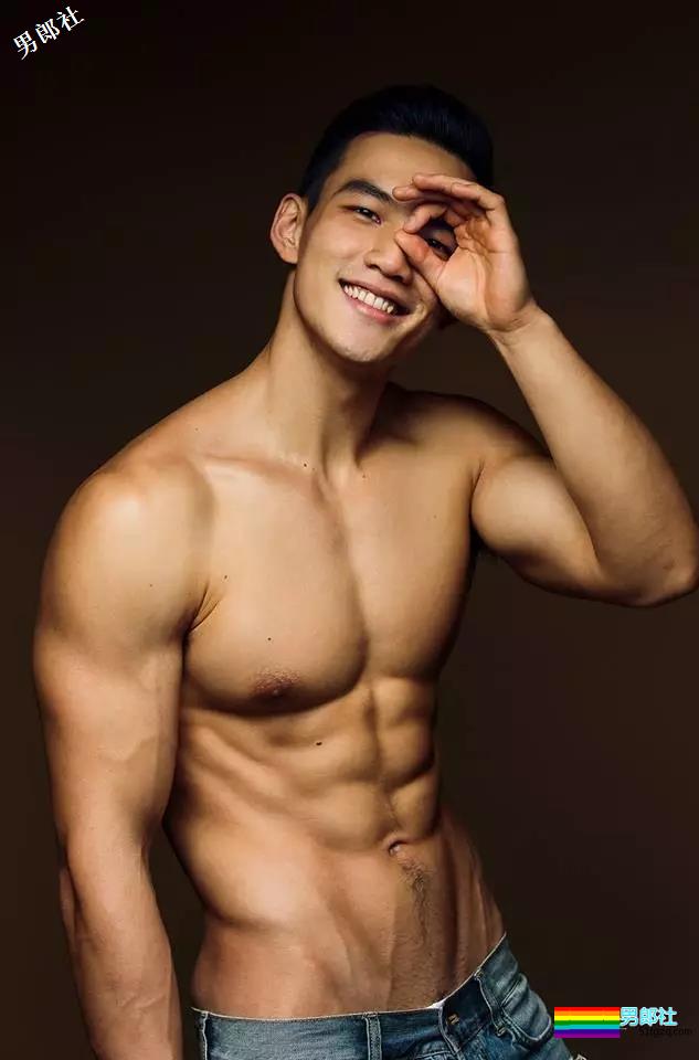 刚刚,多名摄影师被爆把人P太大 - 51虹马 刚刚,多名摄影师被爆把人P太大 - 51虹马