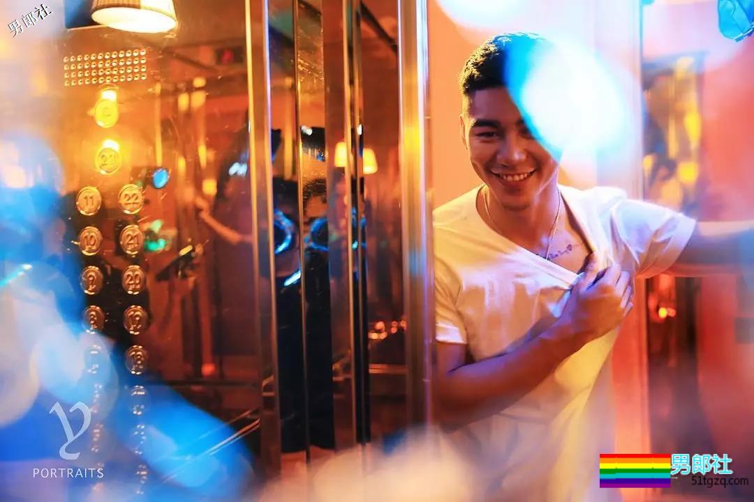 刚刚,多名摄影师被爆把人P太大 - 51虹马 刚刚,多名摄影师被爆把人P太大 - 51虹马